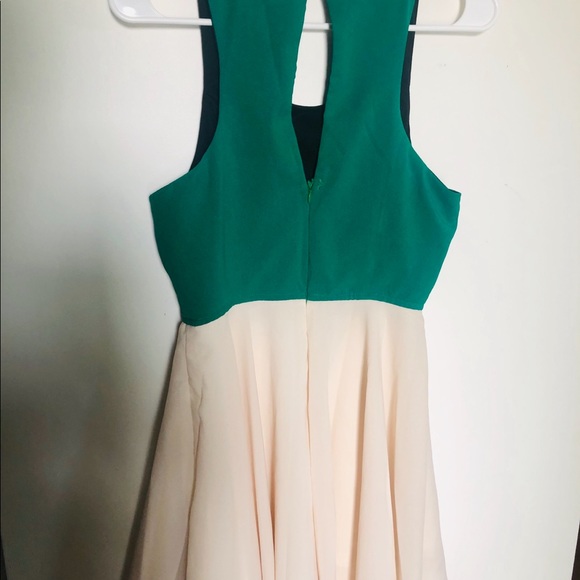 Color Block Dress - Picture 7 of 7